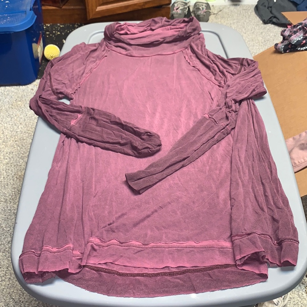 COPY - Burgundy Knox rose top